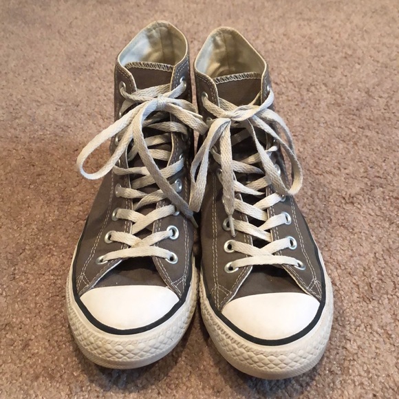 grey high top converse